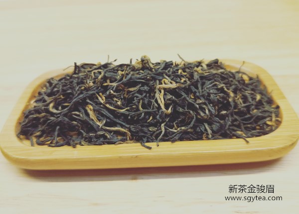 新茶金骏眉